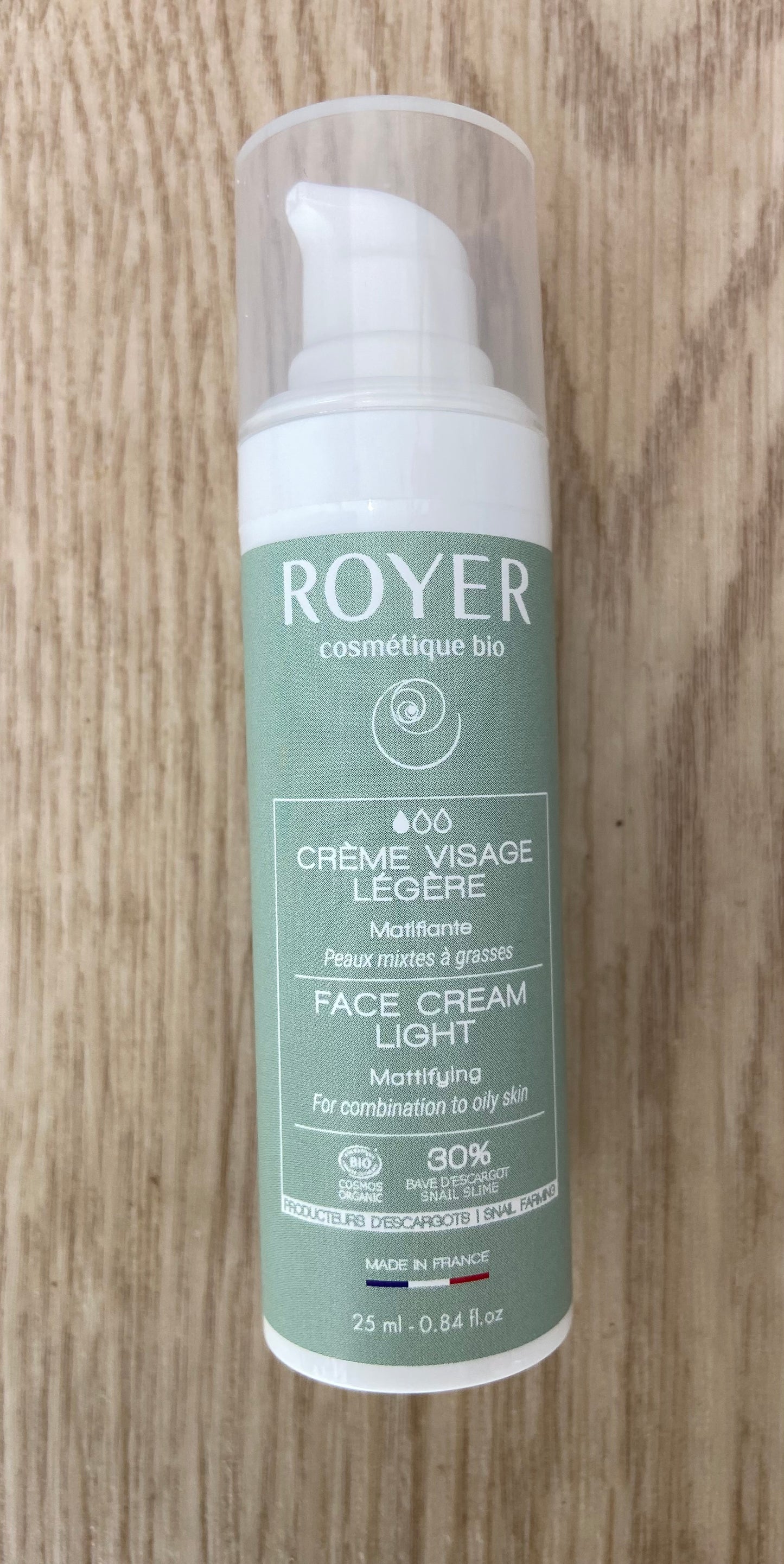 Crème visage légère bio à la bave d’escargot - Royer Cosmétique